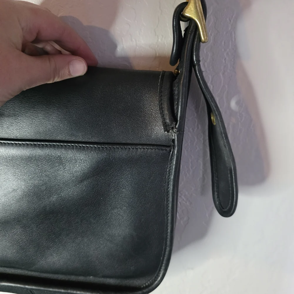 Coach Vintage Patricia Legacy‎ Black Leather Crossbody Purse